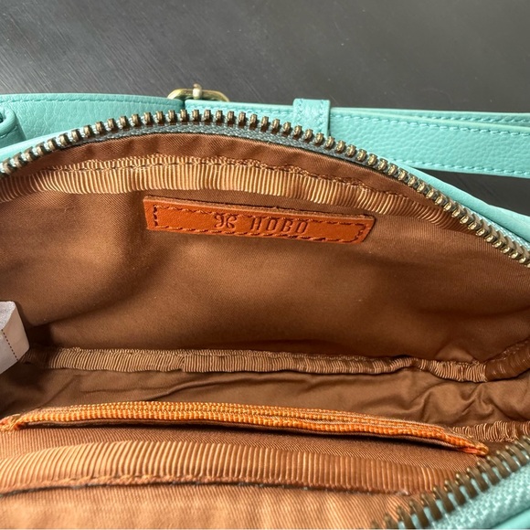 HOBO Shaker Leather Belt Bag in Green Wasabi NWT - Picture 5 of 7